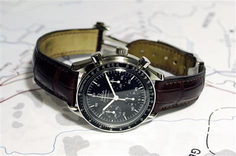 omega speedmaster reduced strap size.